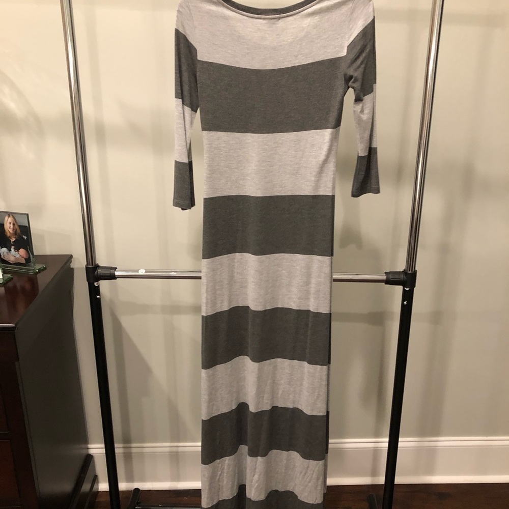 Gap long sleeve maxi dress